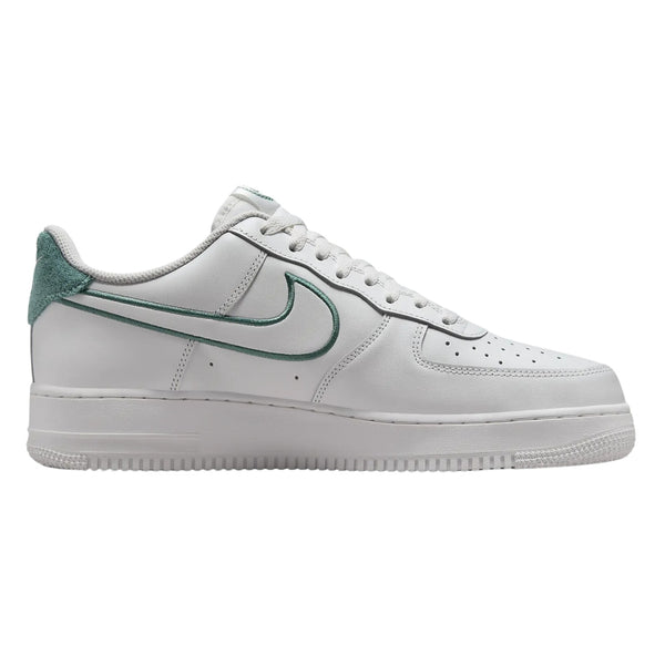 Nike Air Force 1' 07 Lv8  Mens Style : Fn8349