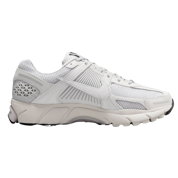 Nike Zoom Vomero 5  Womens Style : Fq7079