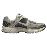 Nike Zoom Vomero 5 Womens Style : Fb8825