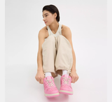 C201 Low Top Sneaker In Signature Canvas - Pink